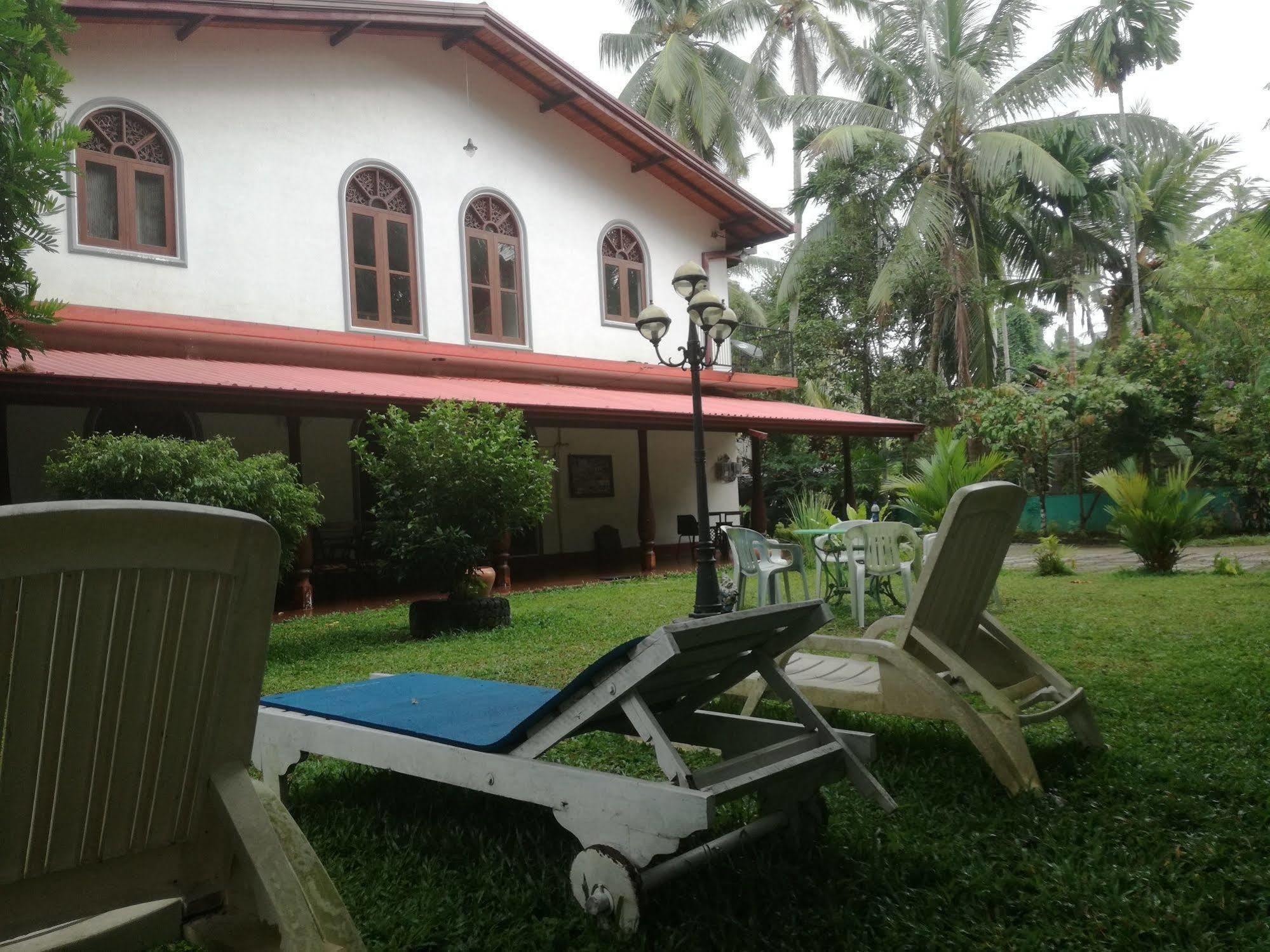 Manik Villa เบนโตตา ภายนอก รูปภาพ